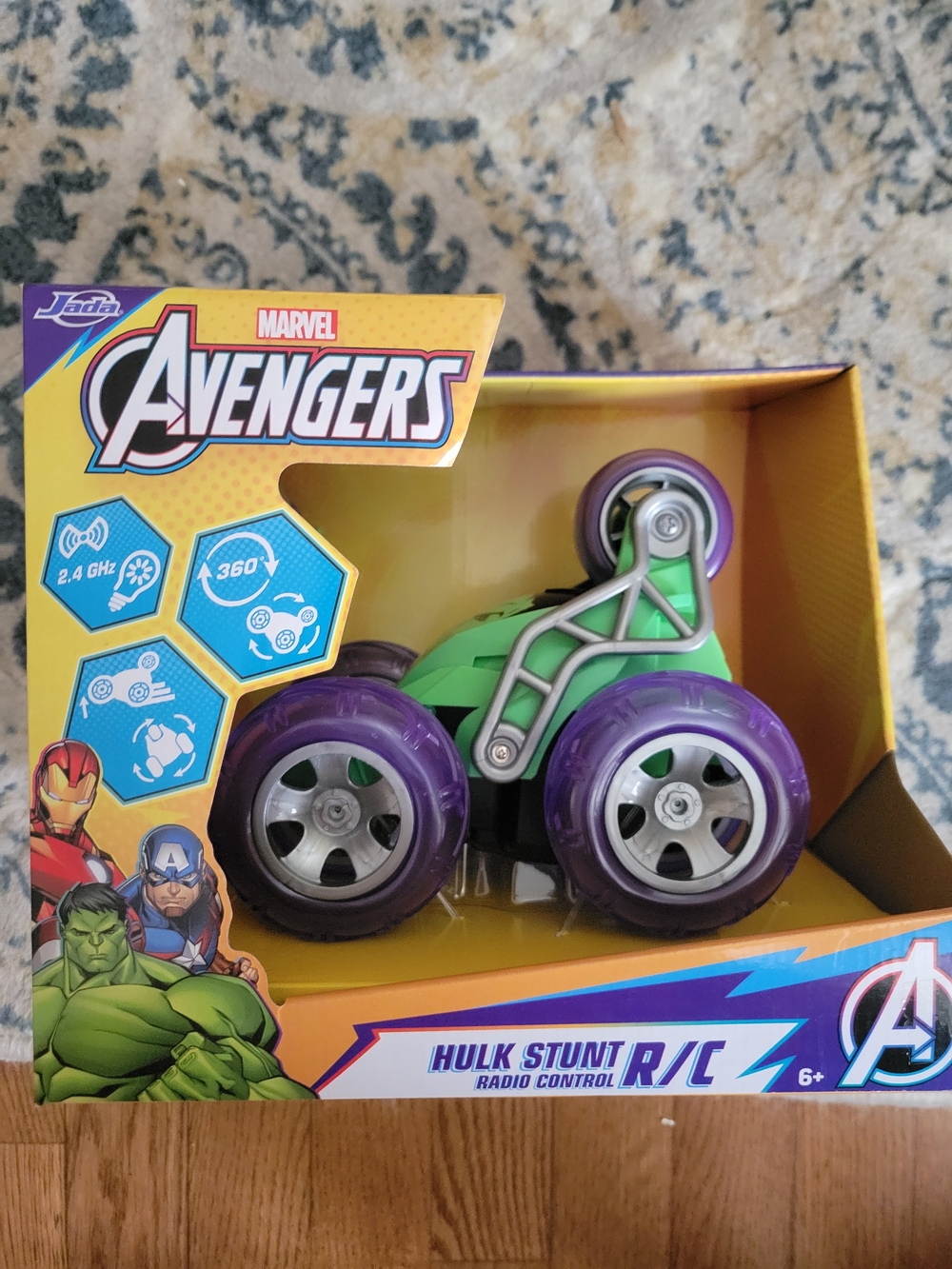 Marvel Avengers Hulk Stunt R/C Car - Green and Purple